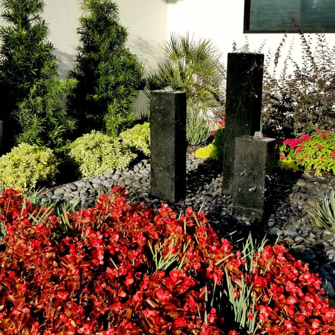 Blue Thumb Smooth Black Granite Fountain ABART2100