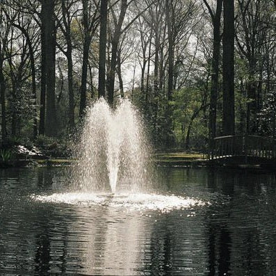 Kasco Solar J Series Decorative Pond Fountain