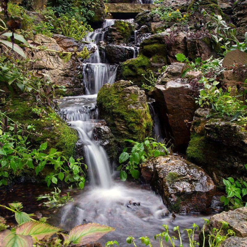 Aquascape Large Pondless Waterfall Kit 26′ Stream w/ 5-PL 5000 Pond Pump 53042